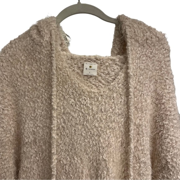 By Together Cream Soft & Cozy Furry Hooded Sweater V-Neck Sz L - Picture 3 of 9